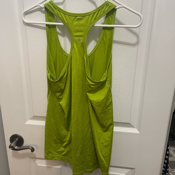Icy zone tank top green small - Picture 8 of 9